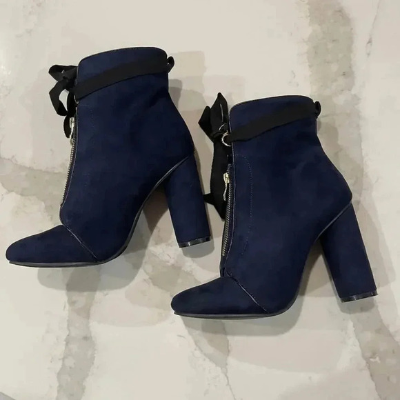 Hot Kiss Dark Blue Velvet Ankle Booties with Ribbon & Gold Zipper Women's 7.5 - Picture 8 of 8